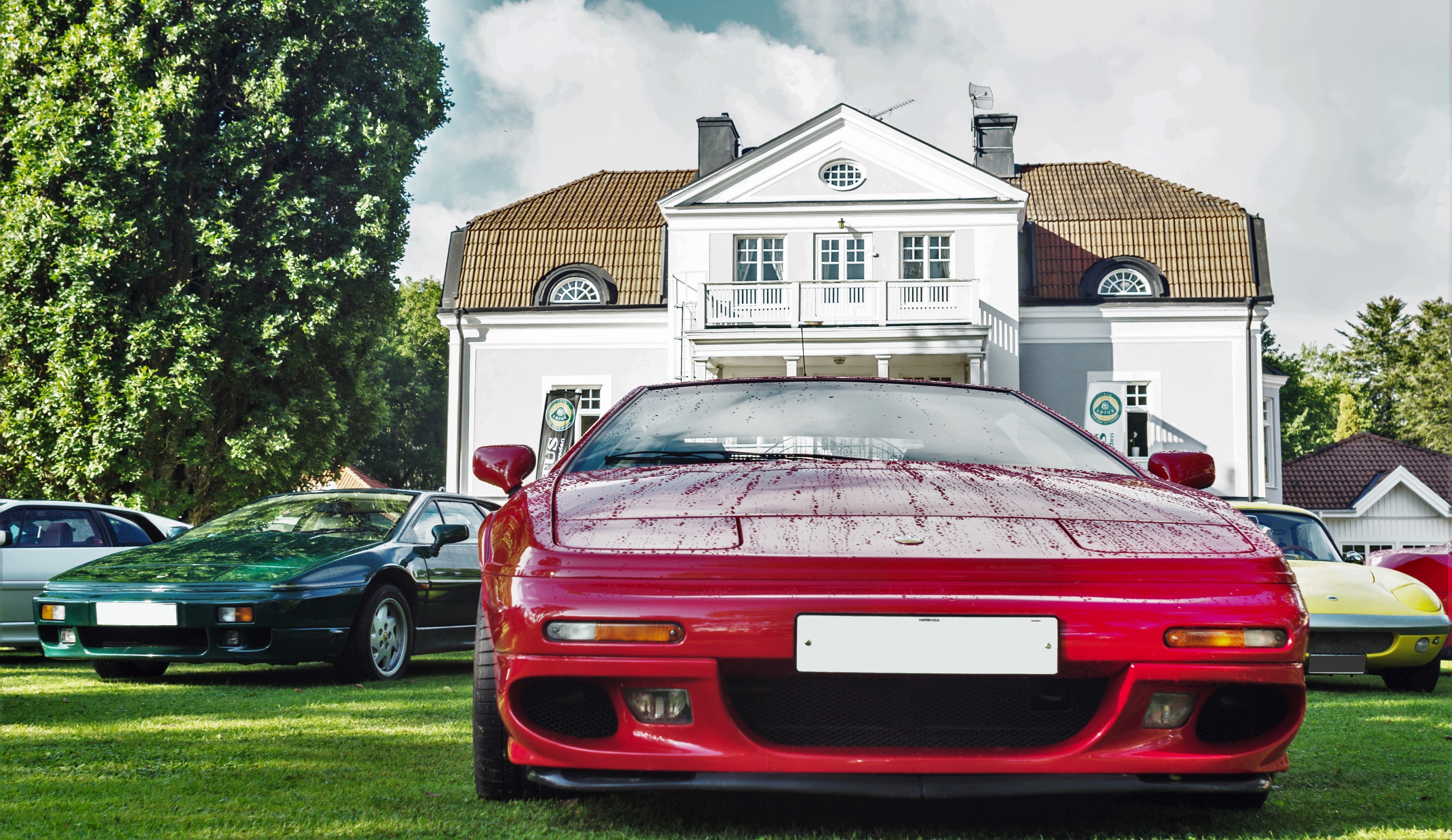 5_40779773220_o.jpg444